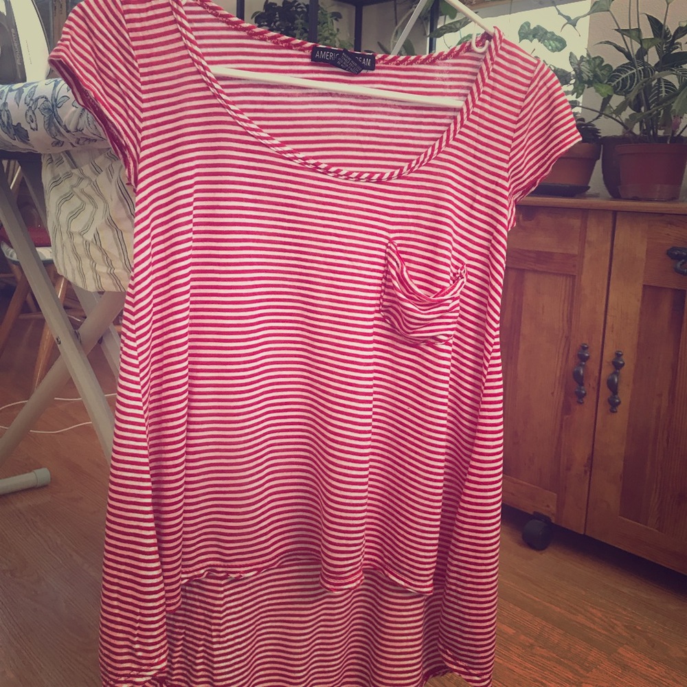 Red/white striped crop top tee